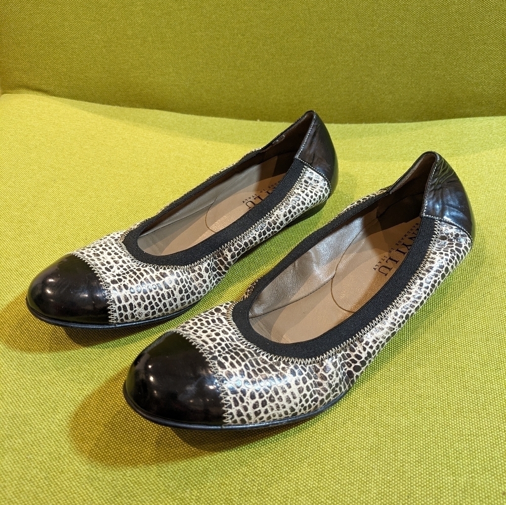 Anyi Lu Ballet Flats Black White Pattern Leather Cap Toe Size 40.5  US 9.5
